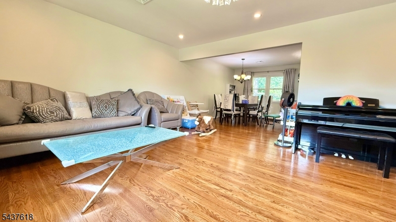 Royal Hills - Residential Lease