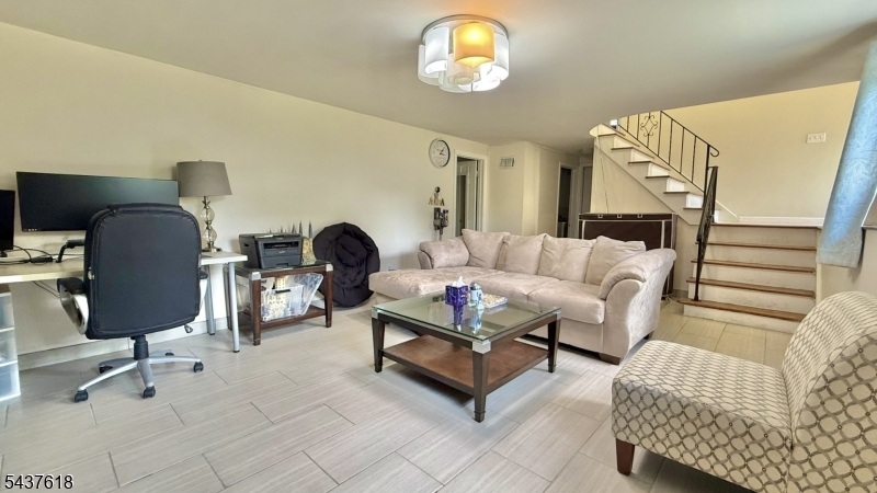 Royal Hills - Residential Lease