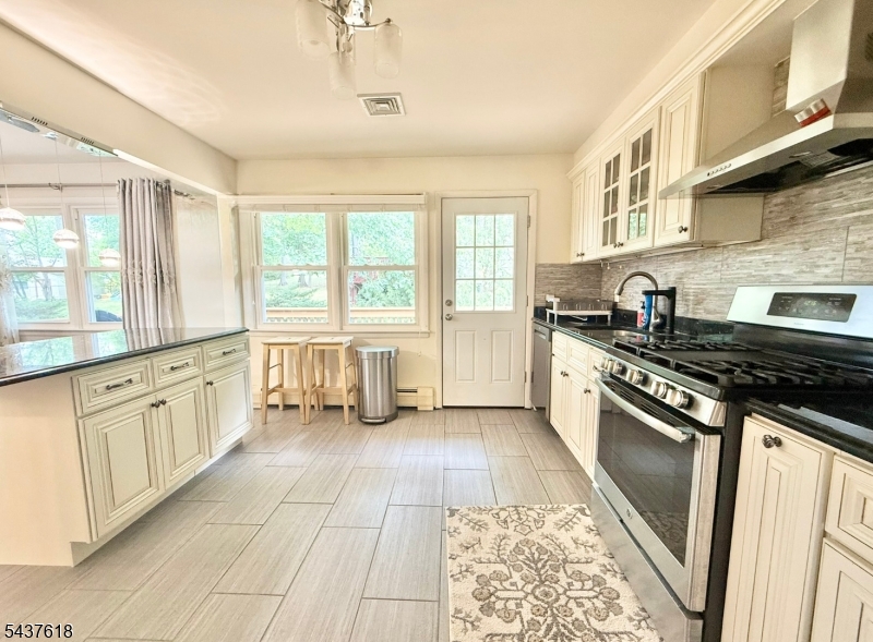 Royal Hills - Residential Lease