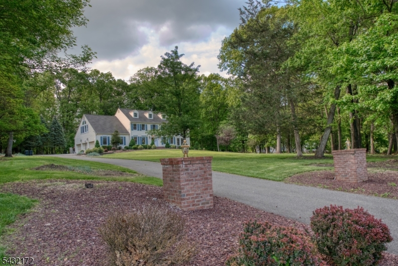 Rolling Hills - Residential