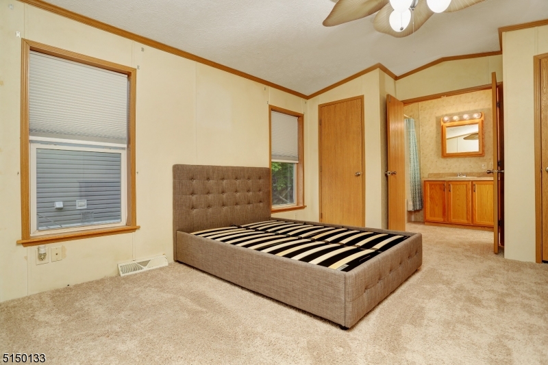 Riverview Senior Park - Residential