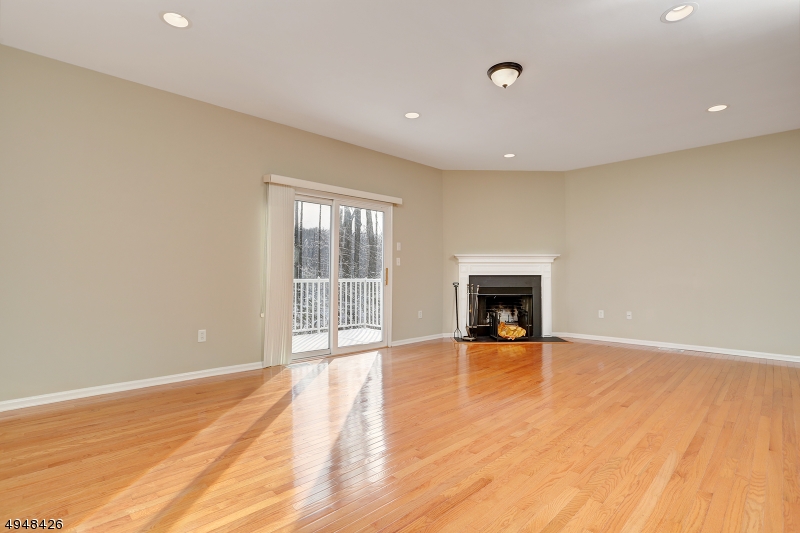 Glenmont Commons - Residential