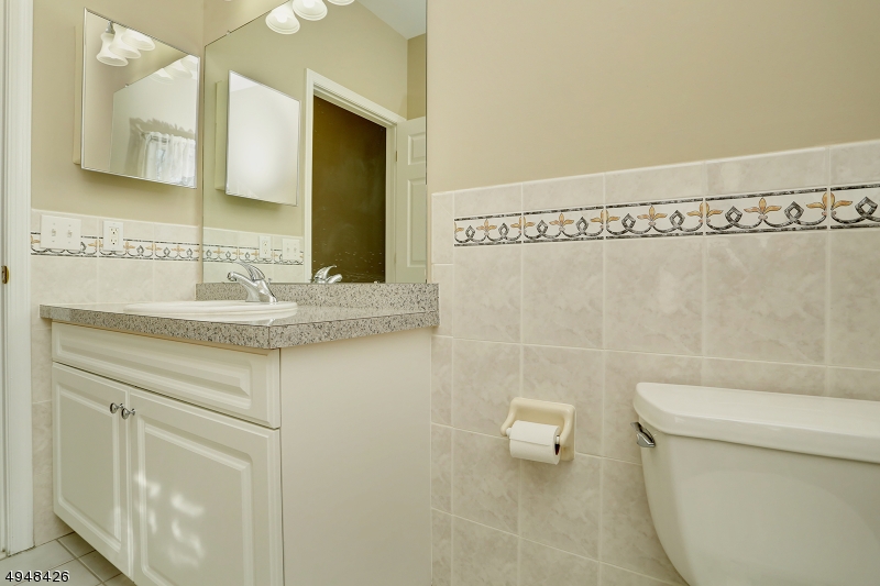 Glenmont Commons - Residential
