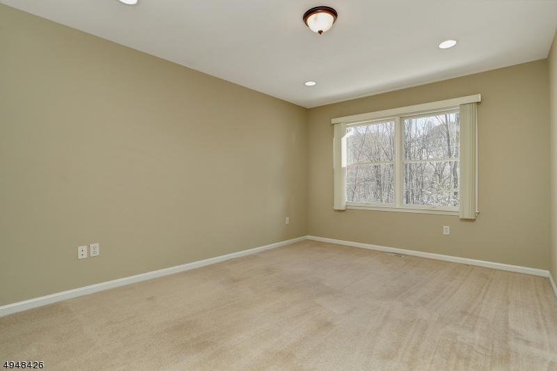 Glenmont Commons - Residential
