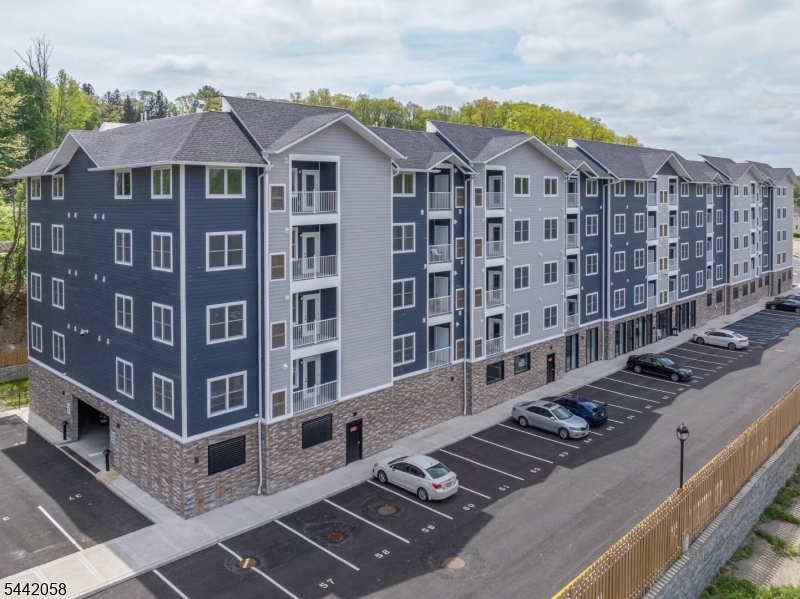 Crown Walk - Residential Lease