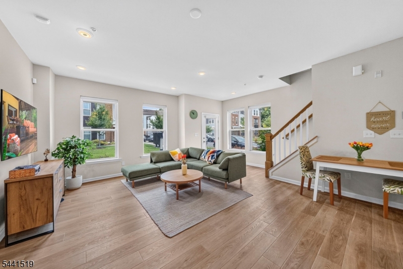 Townhomes At Vermella - Residential