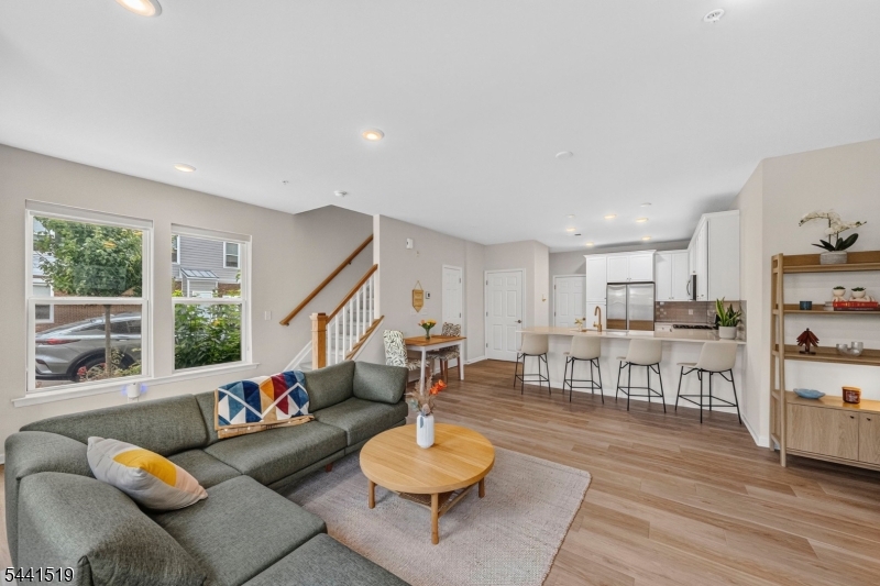 Townhomes At Vermella - Residential