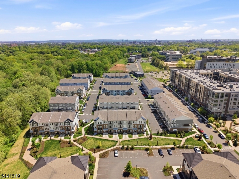 Townhomes At Vermella - Residential