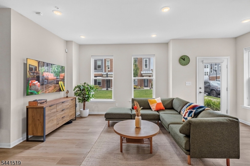 Townhomes At Vermella - Residential