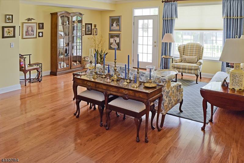 Four Seasons at Great Notch - Residential