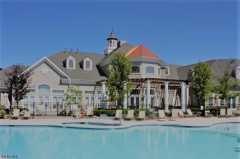 Four Seasons at Great Notch - Residential