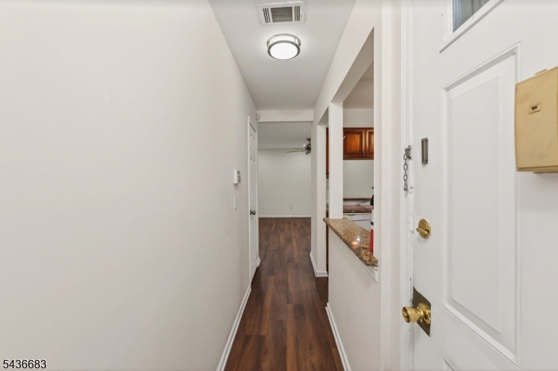 Woodbridge Commons - Residential