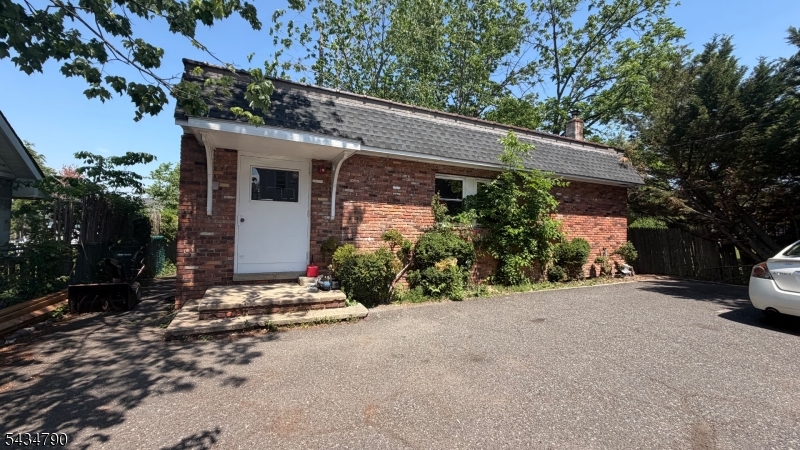 Spacious and versatile commercial space available in the heart of Summit! This unique property features 3 private rooms/offices, 1 full bathroom, generous open space, and a large full basement ideal for workshop, storage, inventory, studio, or business operations (not for residential use). Perfect setup for professional offices, creative workspace, medical, consulting, retail service, or small business headquarters. Excellent layout offers flexibility for multiple business needs with great natural flow and functionality. Convenient location near downtown Summit, major highways, public transportation, restaurants, and local businesses. Shared parking available with additional parking behind the building for easy client and employee access. High-demand area with excellent exposure and accessibility. A rare opportunity to establish or expand your business in one of Summit?s most desirable commercial locations!