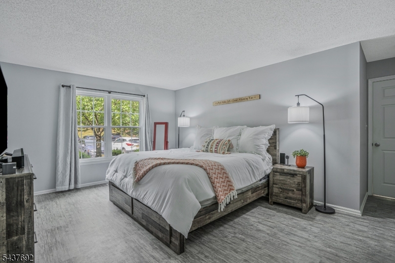 Cedar Brook - Residential