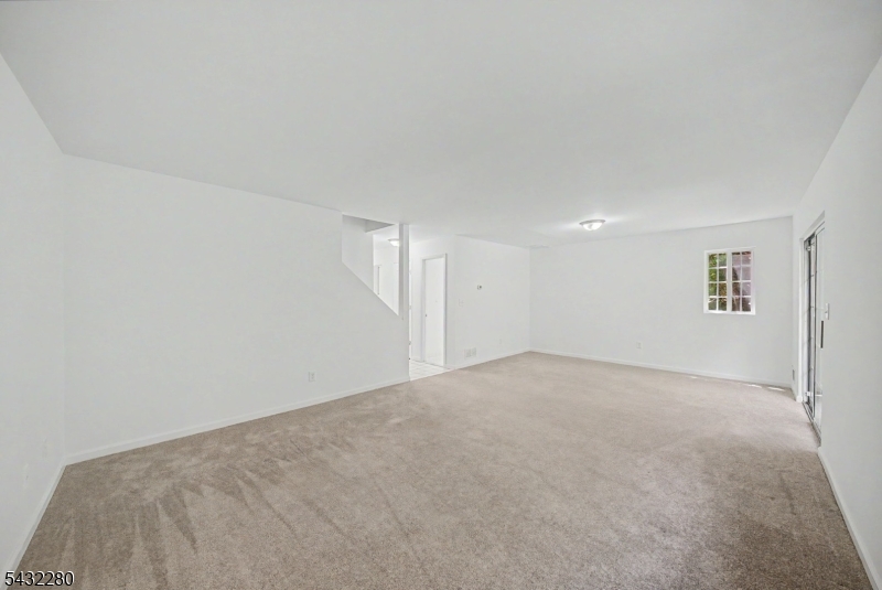 Deer HIll Village - Residential Lease