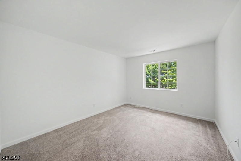 Deer HIll Village - Residential Lease
