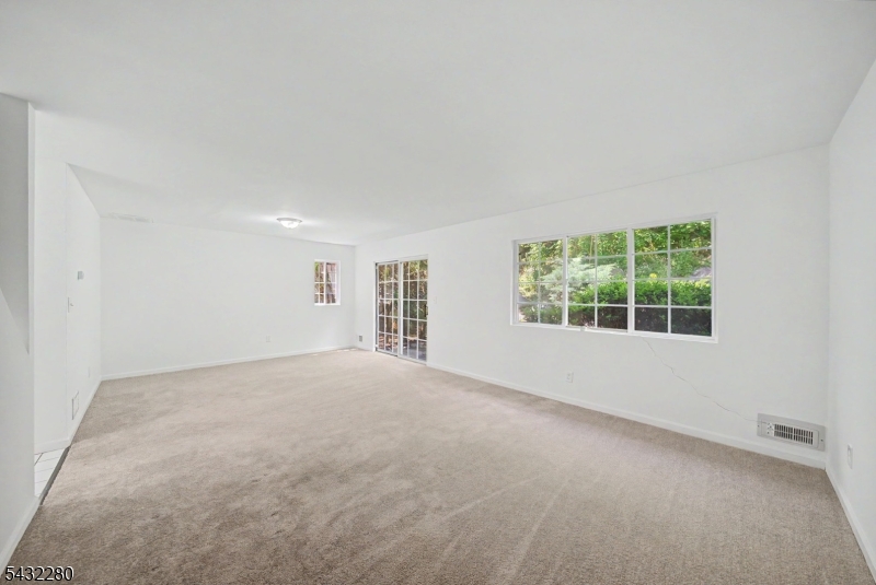 Deer HIll Village - Residential Lease
