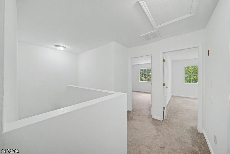 Deer HIll Village - Residential Lease