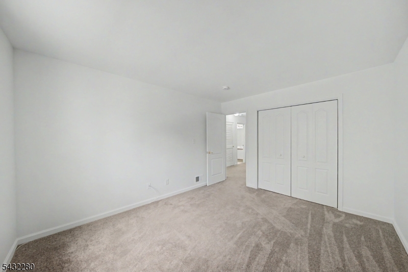 Deer HIll Village - Residential Lease
