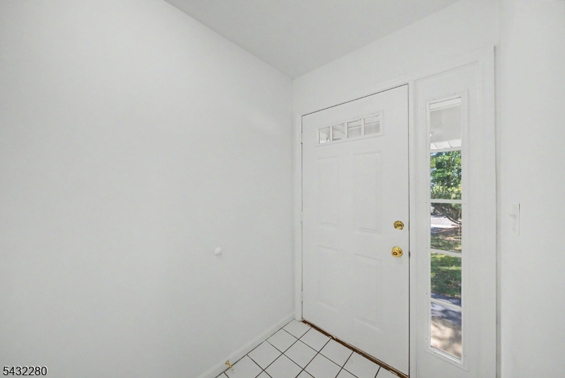 Deer HIll Village - Residential Lease