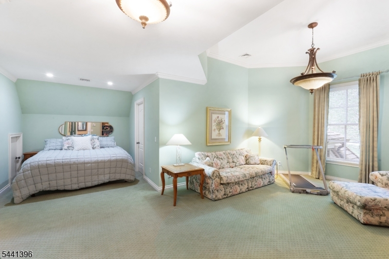 Pitney Farms/ East Mendham - Residential