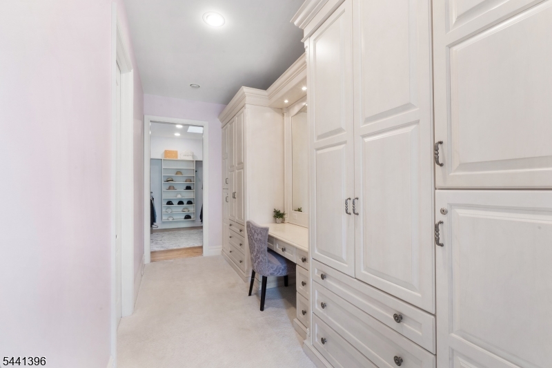 Pitney Farms/ East Mendham - Residential