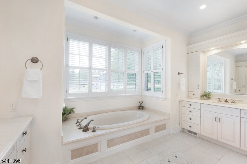 Pitney Farms/ East Mendham - Residential