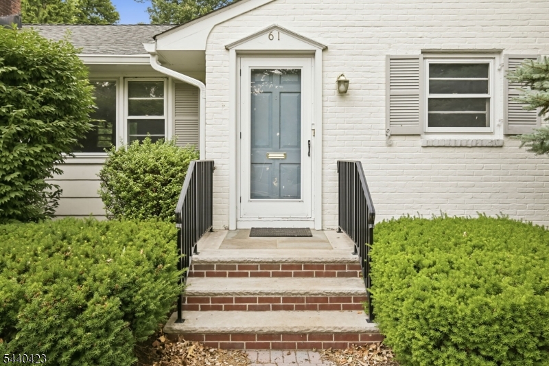 THE HILL - Residential