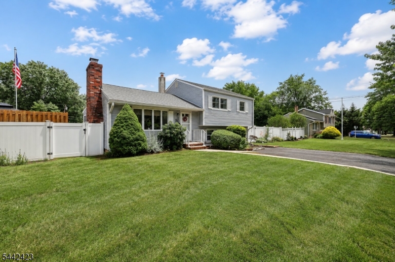 Meadowbrook Manor 02 Sec - Residential