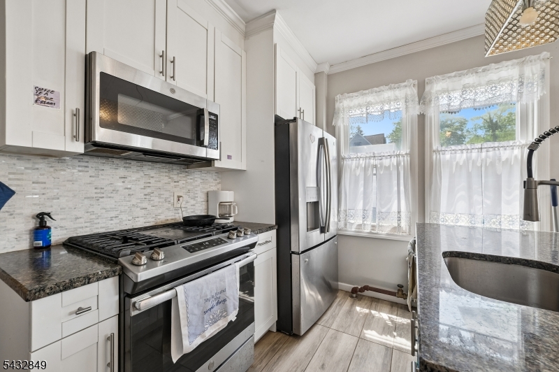 Up. Irvington/Clinton Hill - Residential Income