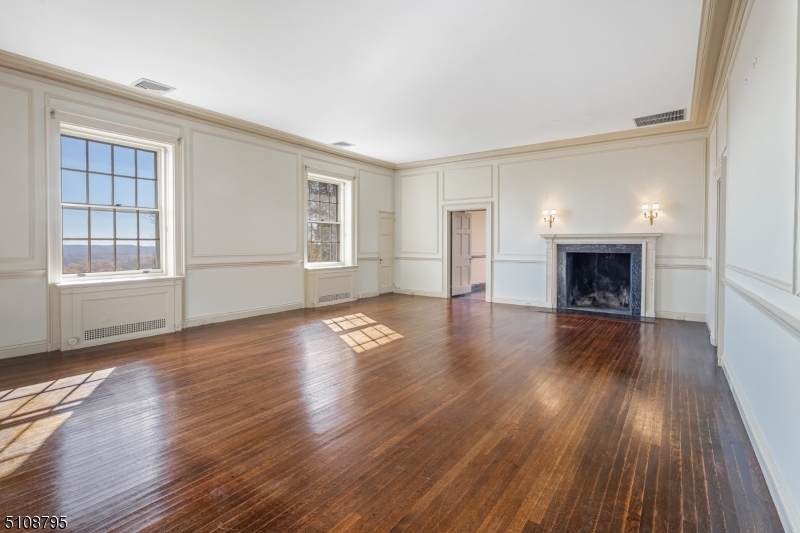 Bernardsville Mountain - Residential