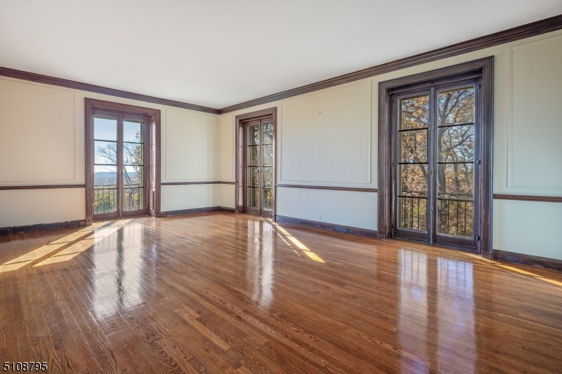 Bernardsville Mountain - Residential