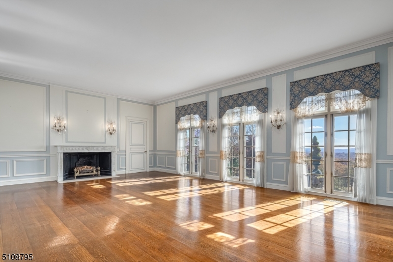 Bernardsville Mountain - Residential