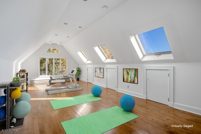 Bernardsville Mountain - Residential