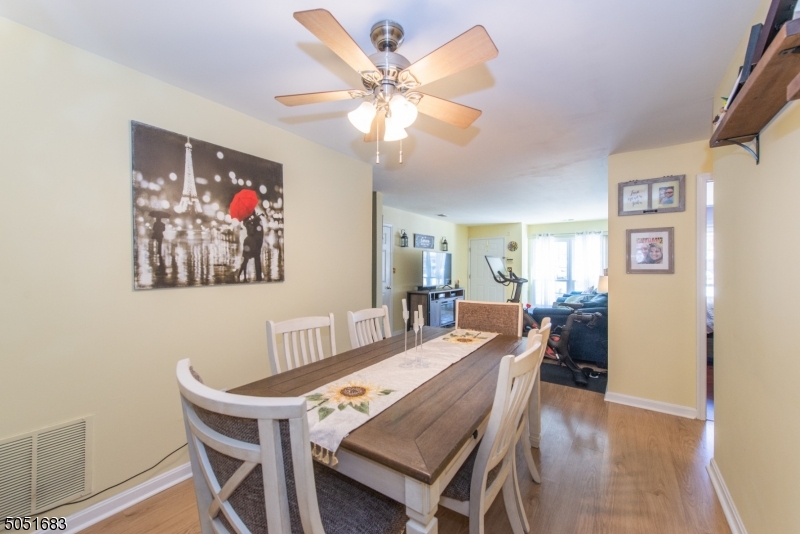 Franklin Crossing - Residential