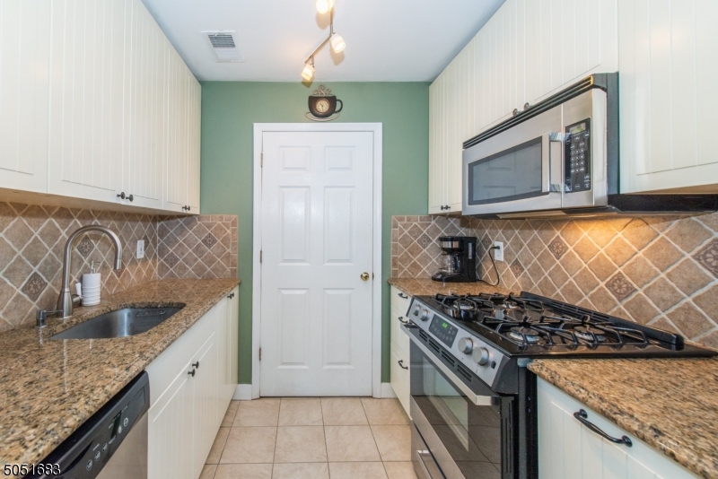 Franklin Crossing - Residential