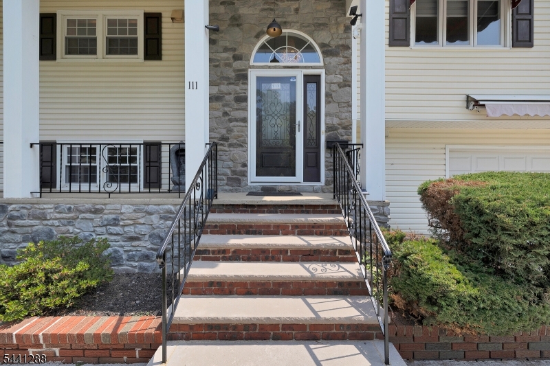 Five Points - Residential
