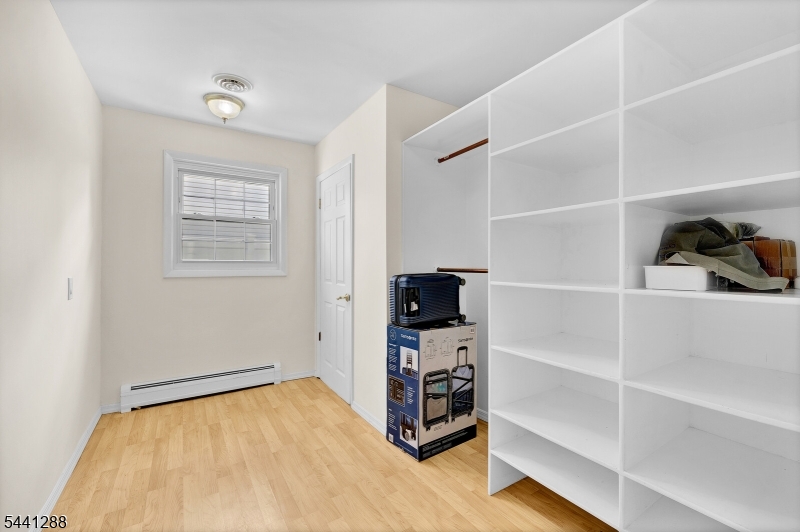 Five Points - Residential