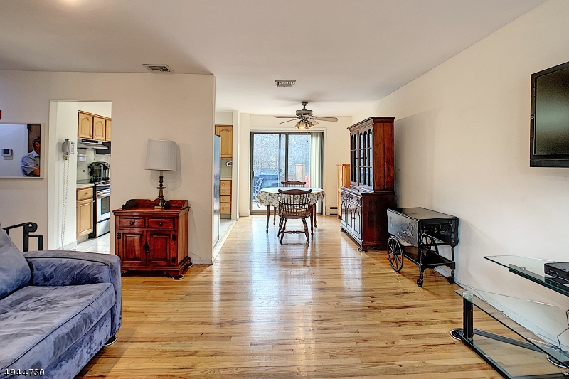 White Meadow Lake - Residential