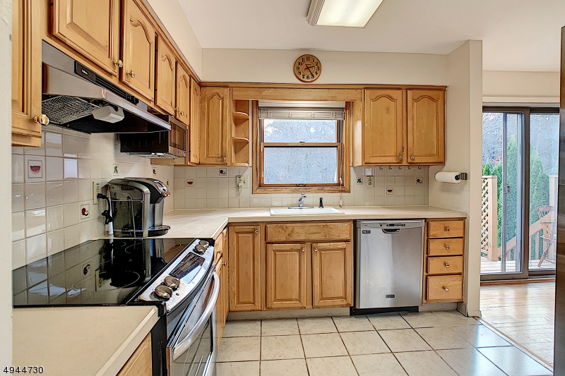 White Meadow Lake - Residential
