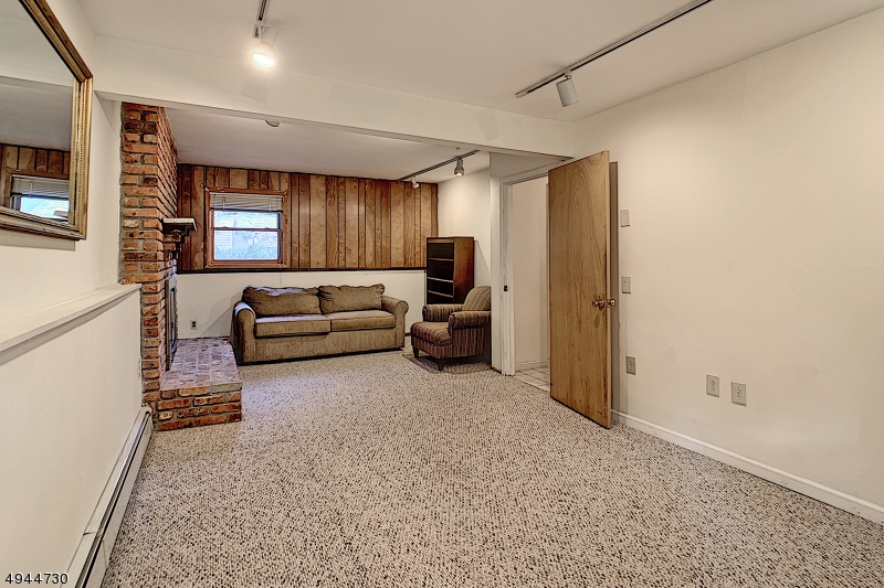 White Meadow Lake - Residential