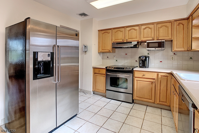 White Meadow Lake - Residential