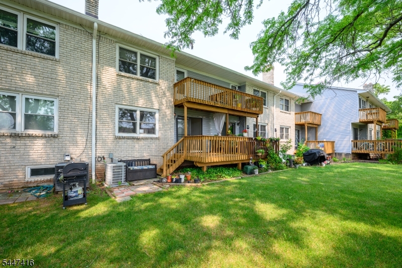 Robin Road Village - Residential