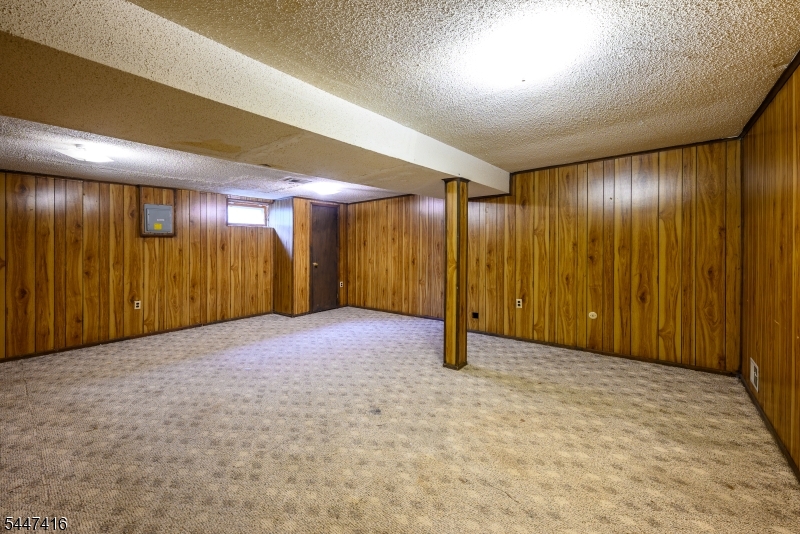 Robin Road Village - Residential