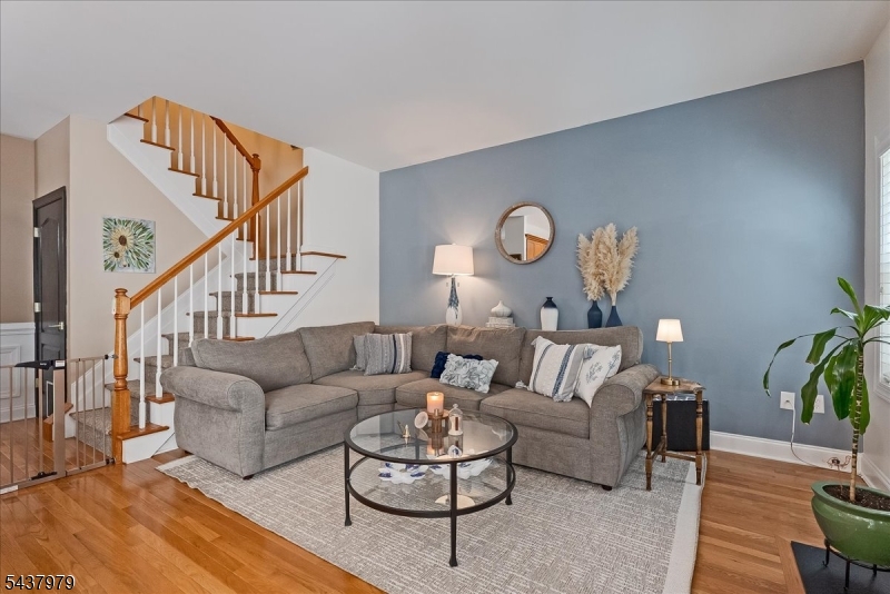 Round Top - Residential