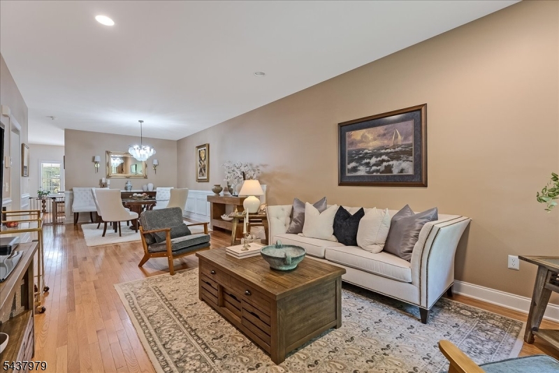 Round Top - Residential