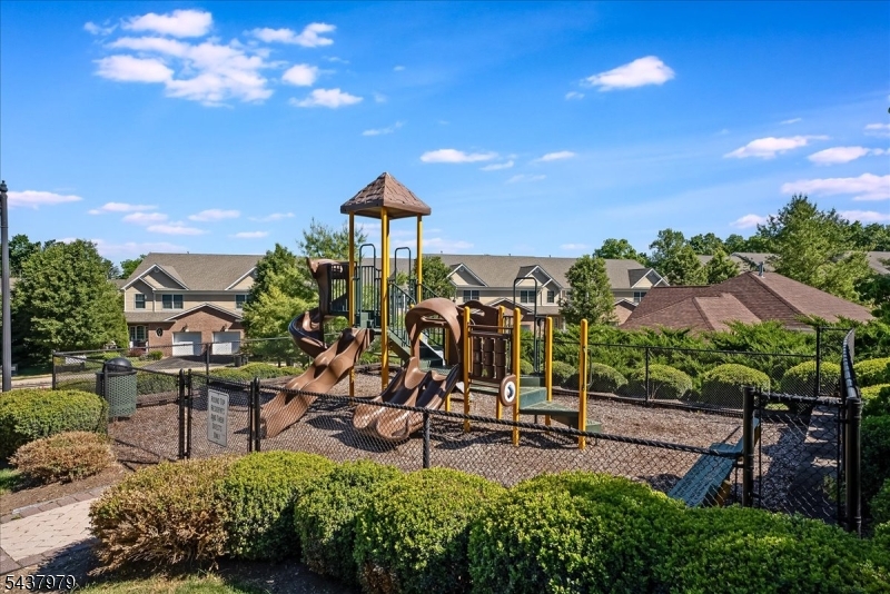 Round Top - Residential