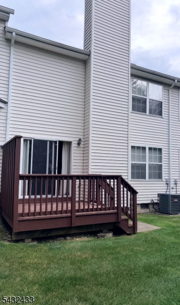 Heritage Lakes - Residential Lease