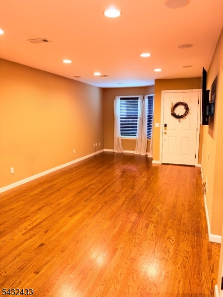 Heritage Lakes - Residential Lease