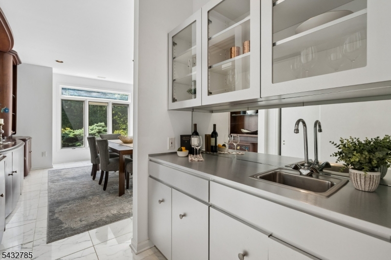 Bel Air - Residential